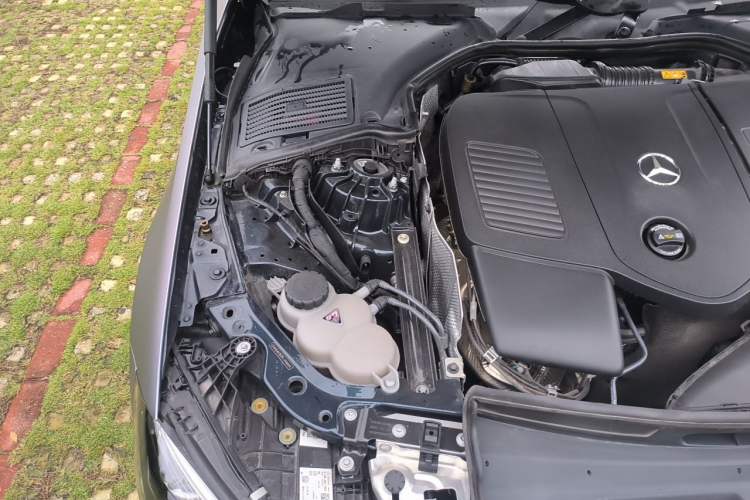 Used Mercedes-Benz C-Class 2022 Revised C 260 L Starry Night Sport Edition Engine Bay Right