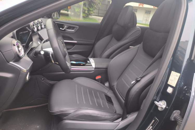 Used Mercedes-Benz C-Class 2022 Revised C 260 L Starry Night Sport Edition Left Front Seat