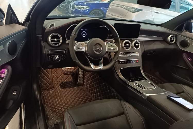 Used Mercedes-Benz C-Class 2022 Refreshed C 260 Coupe Center Console