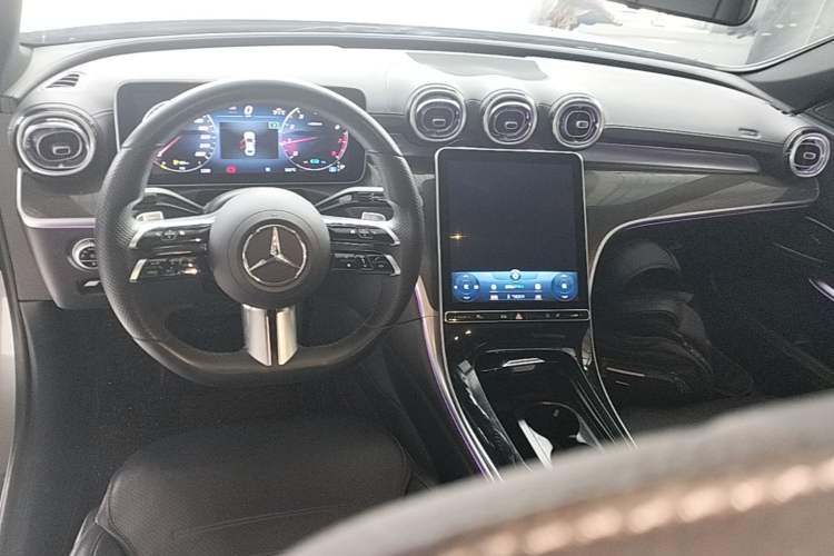 Used Mercedes-Benz C-Class 2022 C 260 L Sport Edition Center Console
