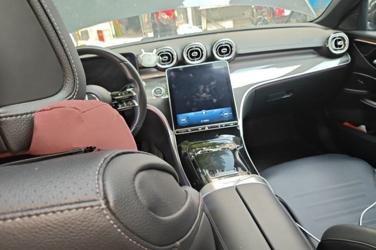 Used Mercedes-Benz C-Class 2022 C 260 L Sport Edition Center Console