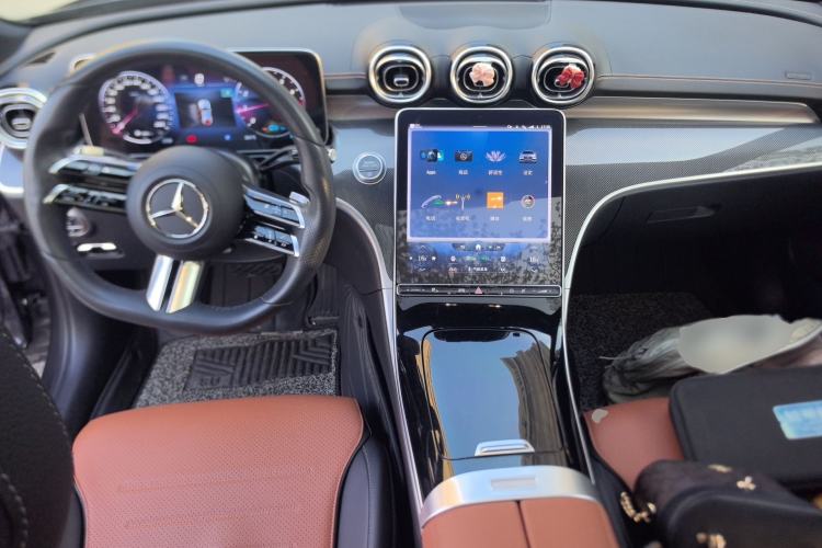 Used Mercedes-Benz C-Class 2022 C 260 L Sport Edition Center Console