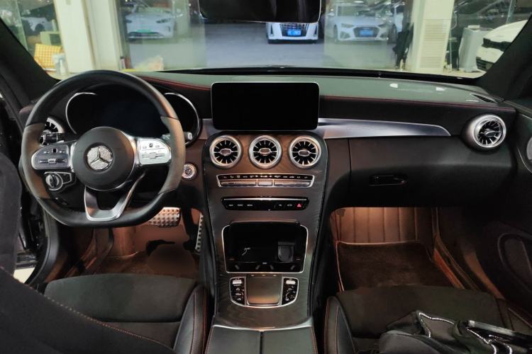 Used Mercedes-Benz C-Class 2022 Refreshed C 260 Coupe Center Console