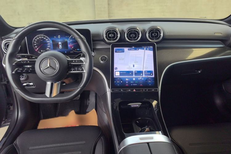 Used Mercedes-Benz C-Class 2022 C 260 L Sport Edition Center Console