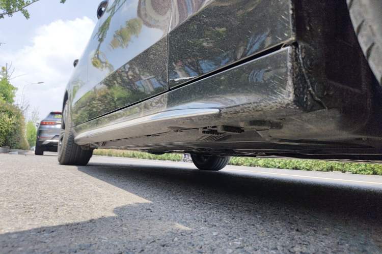 Used Mercedes-Benz C-Class 2022 C 260 L Obsidian Night Sport Edition Chassis Front Right
