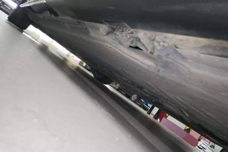 Used Mercedes-Benz C-Class 2022 C 260 L Sport Edition Chassis Rear Left