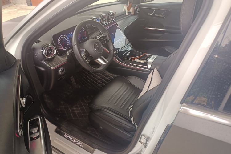 Used Mercedes-Benz C-Class 2022 C 260 L Obsidian Night Sport Edition Driver Seat