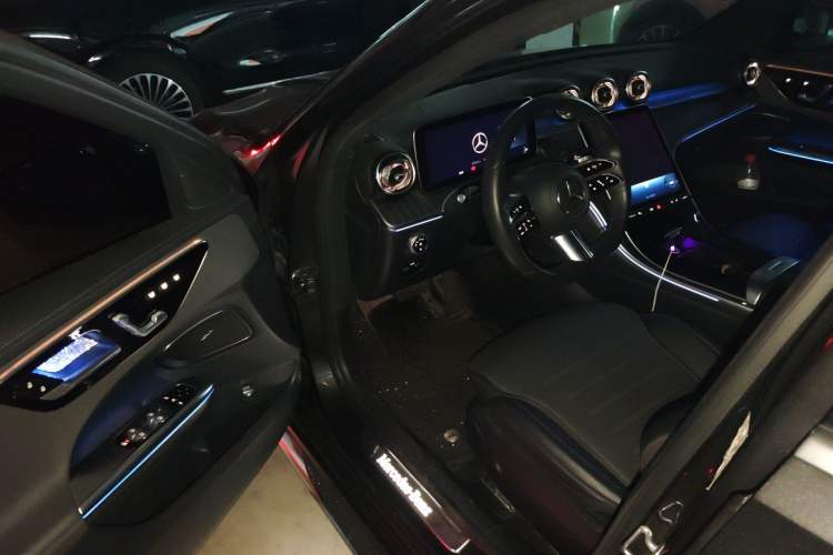 Used Mercedes-Benz C-Class 2022 C 260 L Sport Edition Driver Seat