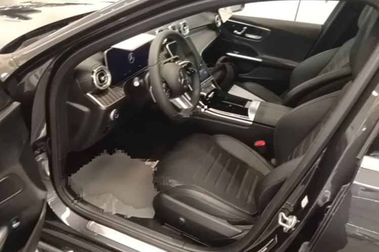 Used Mercedes-Benz C-Class 2022 Restyled C 260 L Sport Edition Driver Seat