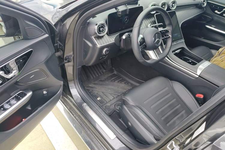 Used Mercedes-Benz C-Class 2022 C 260 L Sport Edition Driver Seat