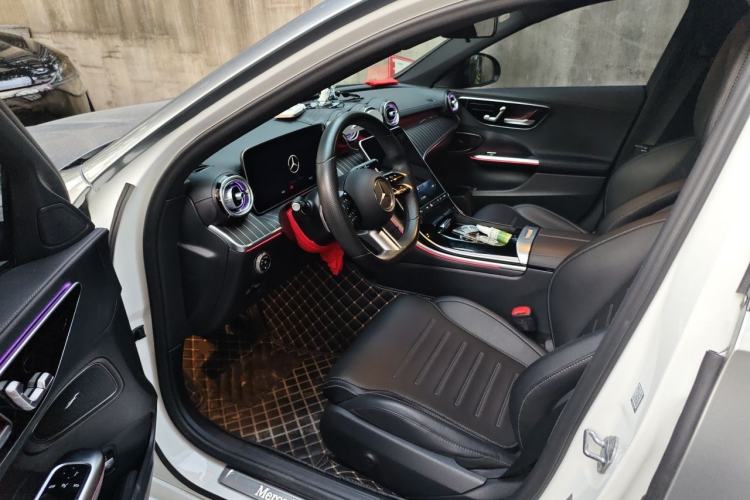 Used Mercedes-Benz C-Class 2022 Restyled C 260 L Sport Edition Driver Seat