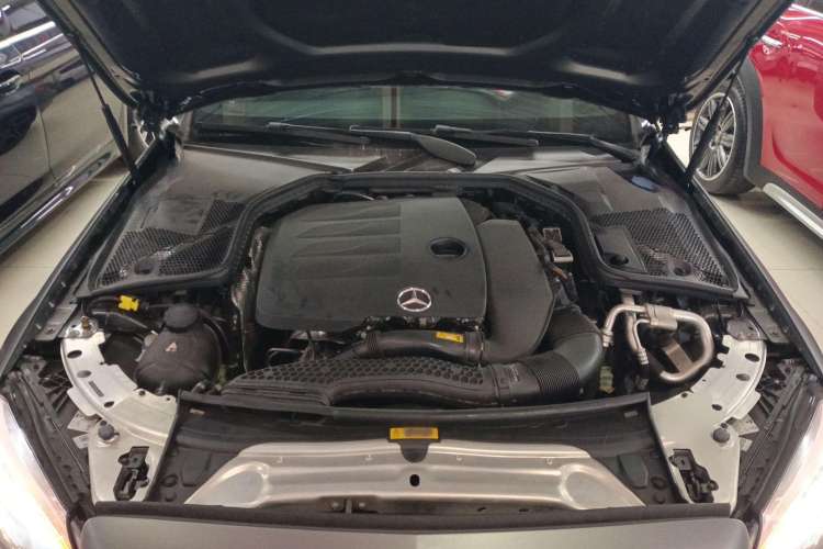 Used Mercedes-Benz C-Class 2022 C 200 Coupe Engine Bay