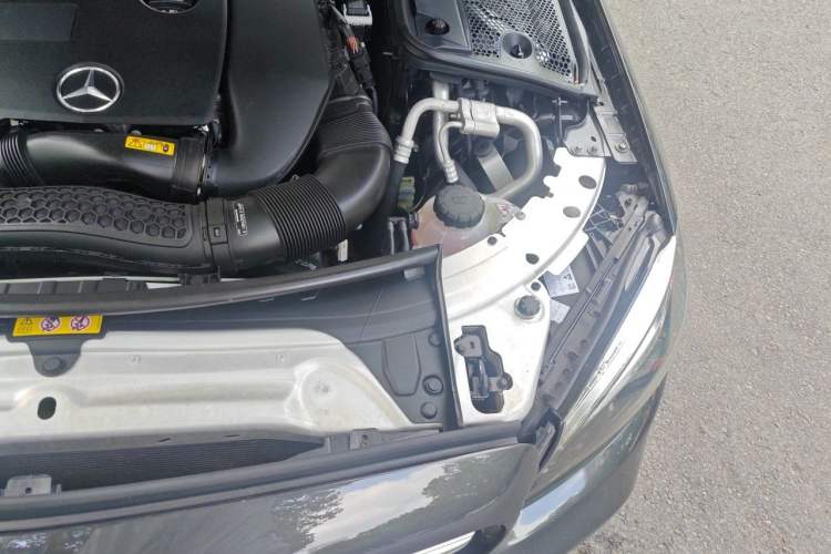 Used Mercedes-Benz C-Class 2022 C 260 Coupe Engine Bay Left