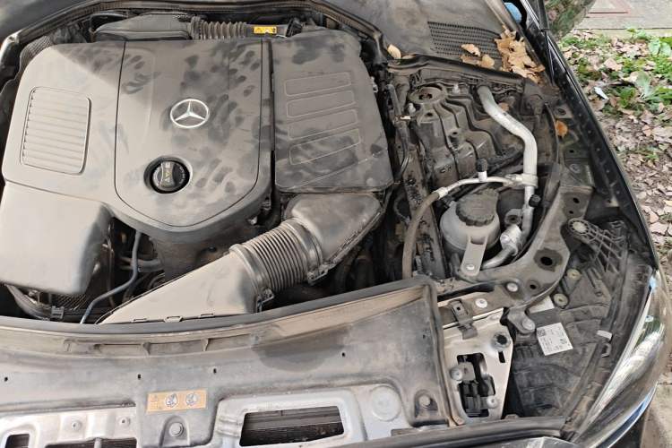 Used Mercedes-Benz C-Class 2022 C 260 L Sport Edition Engine Bay Left