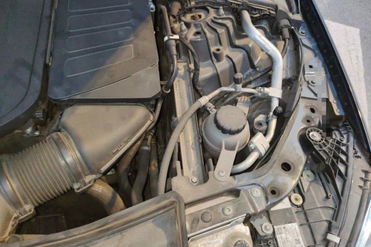 Used Mercedes-Benz C-Class 2022 C 260 L Sport Edition Engine Bay Left