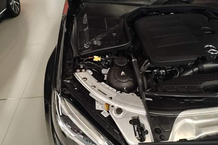Used Mercedes-Benz C-Class 2022 C 260 Coupe Engine Bay Right