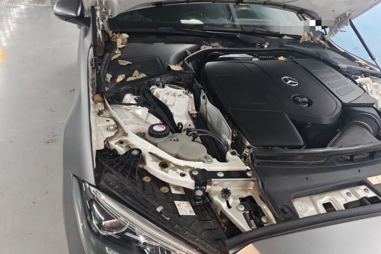 Used Mercedes-Benz C-Class 2022 C 260 L Sport Edition Engine Bay Right