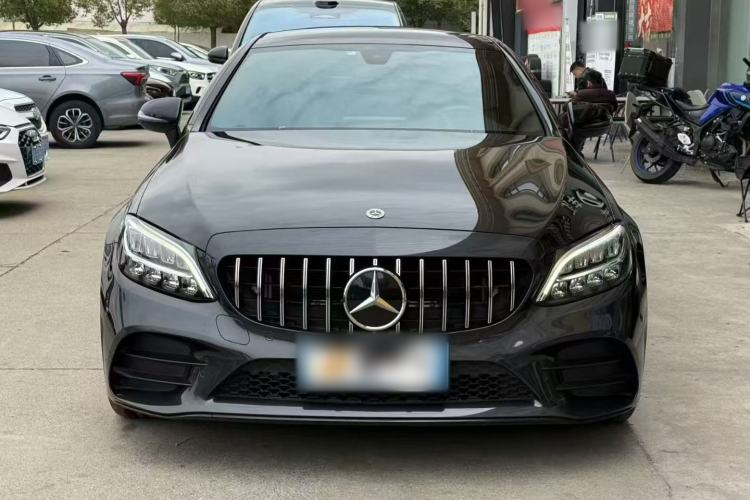 Used Mercedes-Benz C-Class 2022 Refreshed C 260 Coupe Exterior 1