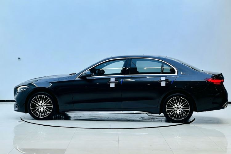 Used Mercedes-Benz C-Class 2022 Restyled C 260 L Sport Edition Exterior 2
