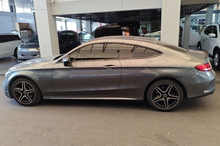 Used Mercedes-Benz C-Class 2022 Refreshed C 260 Coupe Exterior 3