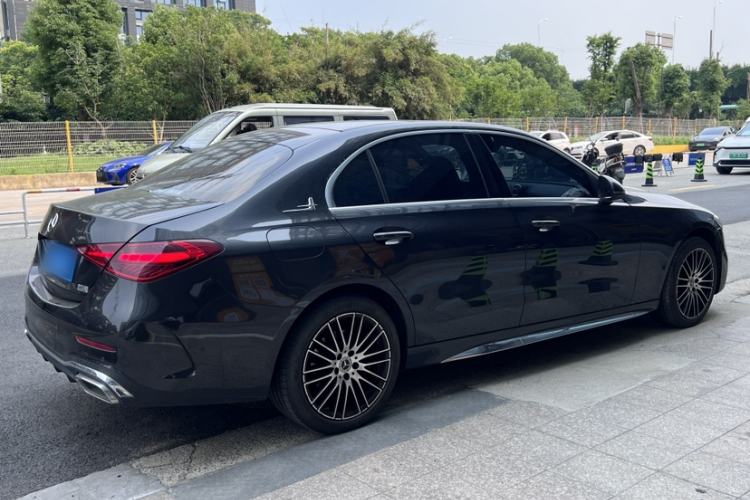 Used Mercedes-Benz C-Class 2022 Restyled C 260 L Sport Edition Exterior 6