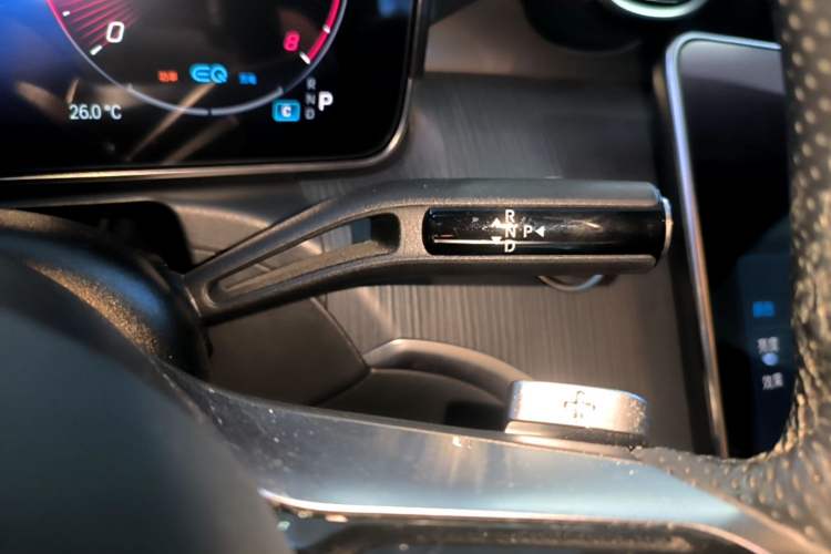 Used Mercedes-Benz C-Class 2022 C 200 L Sport Edition Gear Lever