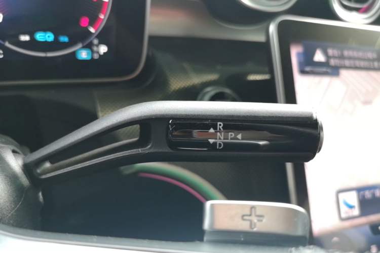 Used Mercedes-Benz C-Class 2022 Restyled C 260 L Sport Edition Gear Lever