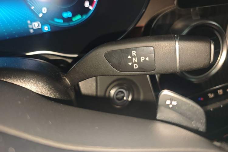 Used Mercedes-Benz C-Class 2022 C 260 Coupe Gear Lever