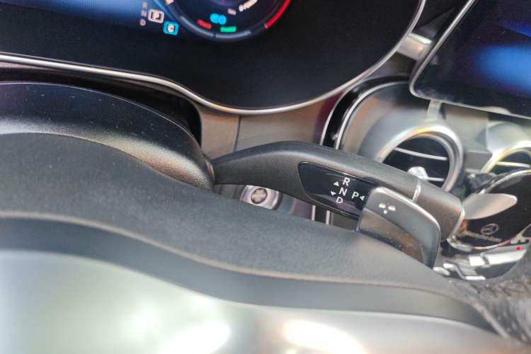 Used Mercedes-Benz C-Class 2022 C 260 Coupe Gear Lever