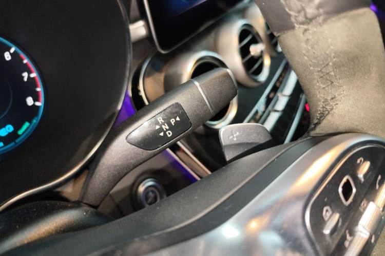 Used Mercedes-Benz C-Class 2022 Refreshed C 260 Coupe Gear Lever