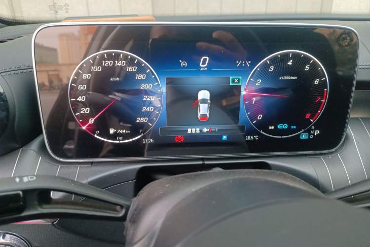 Used Mercedes-Benz C-Class 2022 Restyled C 260 L Sport Edition Instrument Cluster