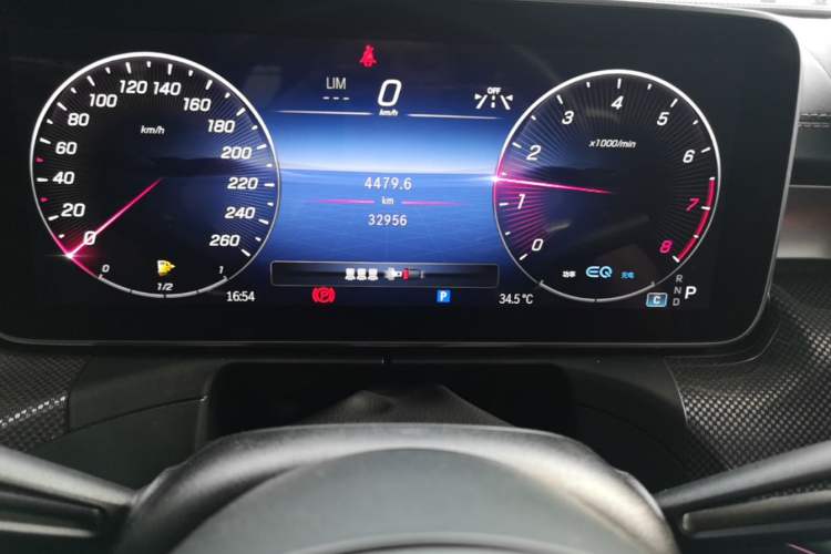 Used Mercedes-Benz C-Class 2022 Restyled C 260 L Sport Edition Instrument Cluster