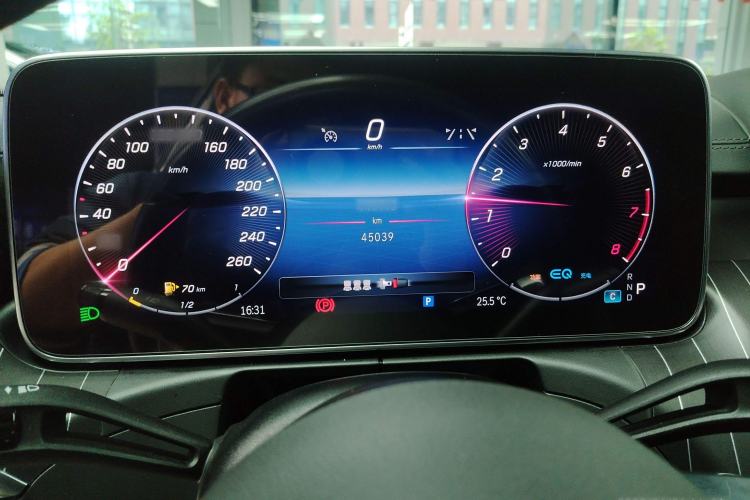 Used Mercedes-Benz C-Class 2022 C 200 L Sport Edition Instrument Cluster
