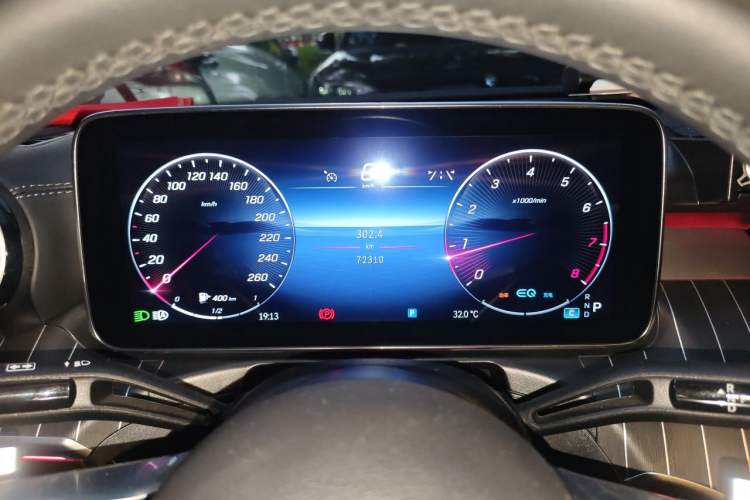 Used Mercedes-Benz C-Class 2022 Restyled C 260 L Sport Edition Instrument Cluster