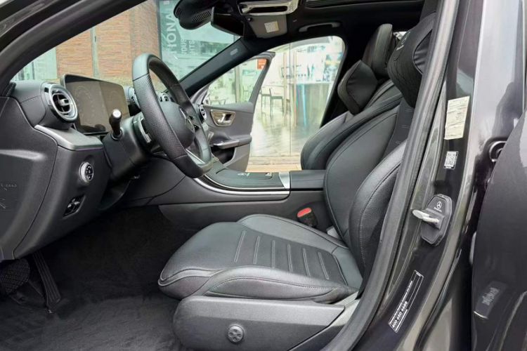 Used Mercedes-Benz C-Class 2022 Revised C 260 L Starry Night Sport Edition Interior 1