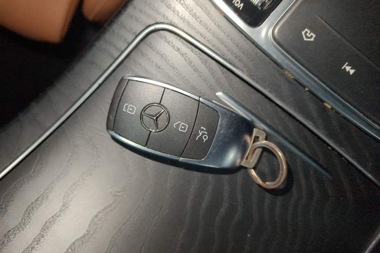 Used Mercedes-Benz C-Class 2022 C 260 Coupe Interior 1