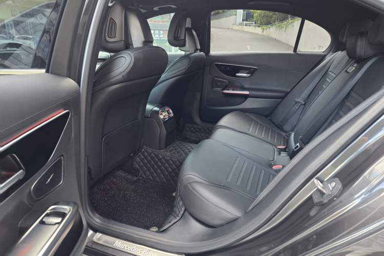 Used Mercedes-Benz C-Class 2022 Restyled C 260 L Sport Edition Interior 12