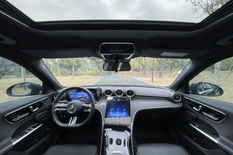 Used Mercedes-Benz C-Class 2022 C 200 L Sport Edition Interior 2