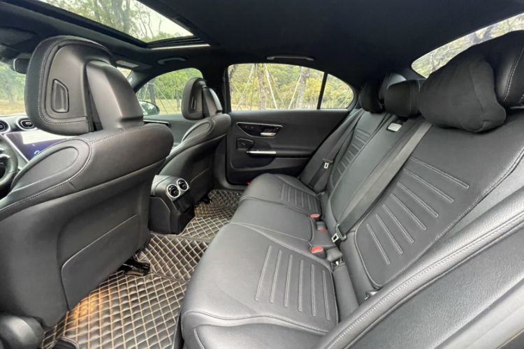 Used Mercedes-Benz C-Class 2022 C 200 L Sport Edition Interior 3