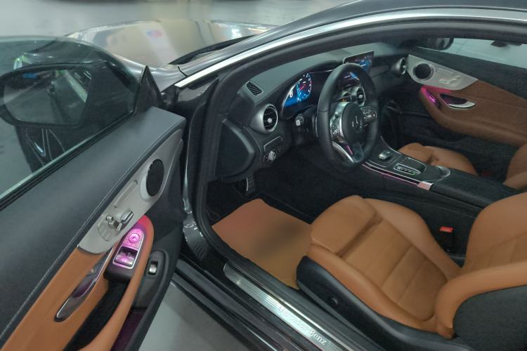 Used Mercedes-Benz C-Class 2022 C 260 Coupe Interior 3