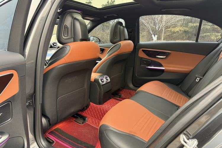 Used Mercedes-Benz C-Class 2022 C 260 L Sport Edition Interior 3