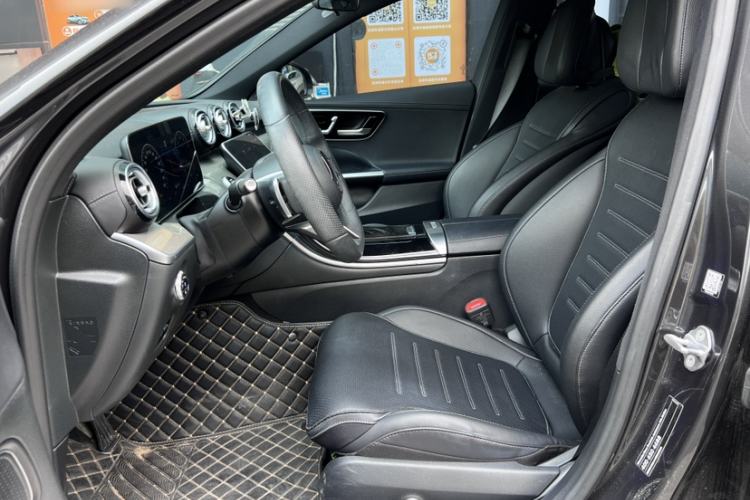 Used Mercedes-Benz C-Class 2022 Restyled C 260 L Sport Edition Interior 3