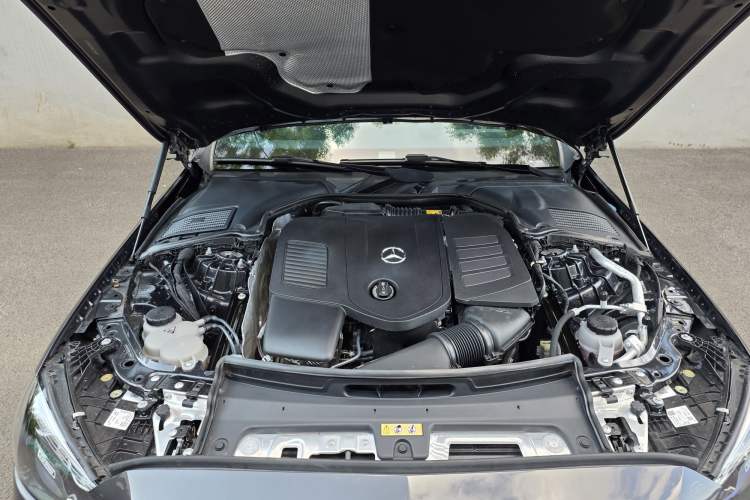 Used Mercedes-Benz C-Class 2022 Restyled C 260 L Sport Edition Interior 4