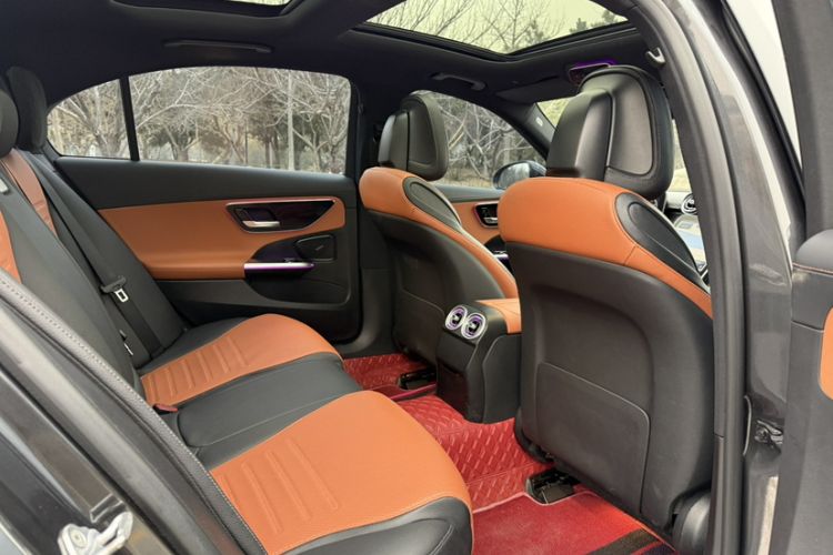 Used Mercedes-Benz C-Class 2022 C 260 L Sport Edition Interior 5