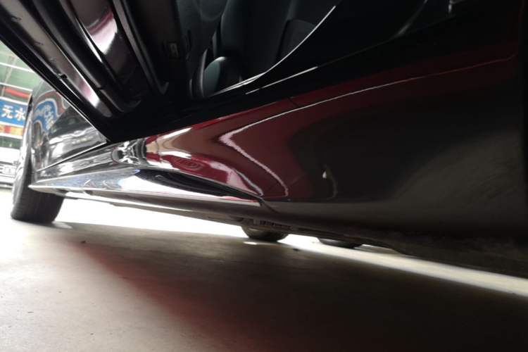 Used Mercedes-Benz C-Class 2022 Restyled C 260 L Sport Edition Left Side Sill