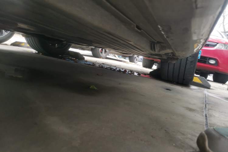 Used Mercedes-Benz C-Class 2022 Restyled C 260 L Sport Edition Left Side Sill