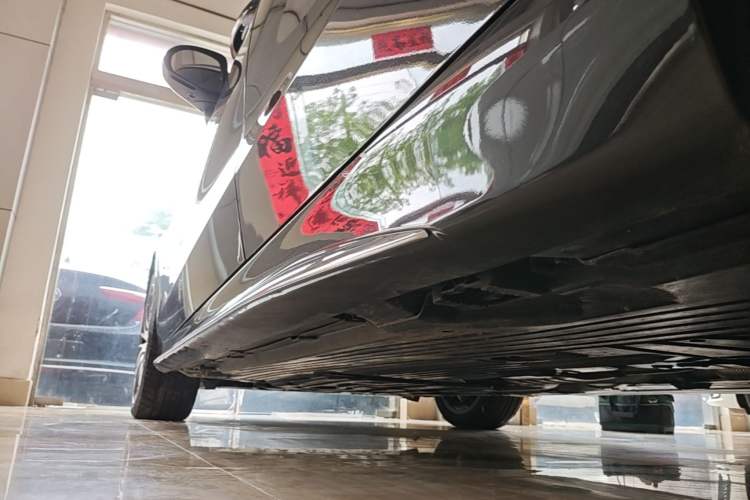 Used Mercedes-Benz C-Class 2022 C 260 L Sport Edition Left Side Sill