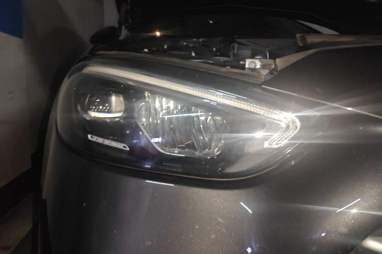 Used Mercedes-Benz C-Class 2022 C 200 L Sport Edition Right Front Headlight