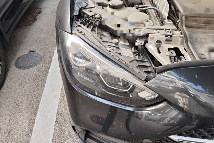 Used Mercedes-Benz C-Class 2022 C 260 L Sport Edition Right Front Headlight