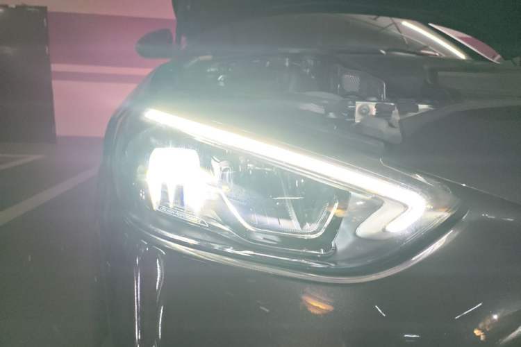 Used Mercedes-Benz C-Class 2022 C 260 L Sport Edition Right Front Headlight